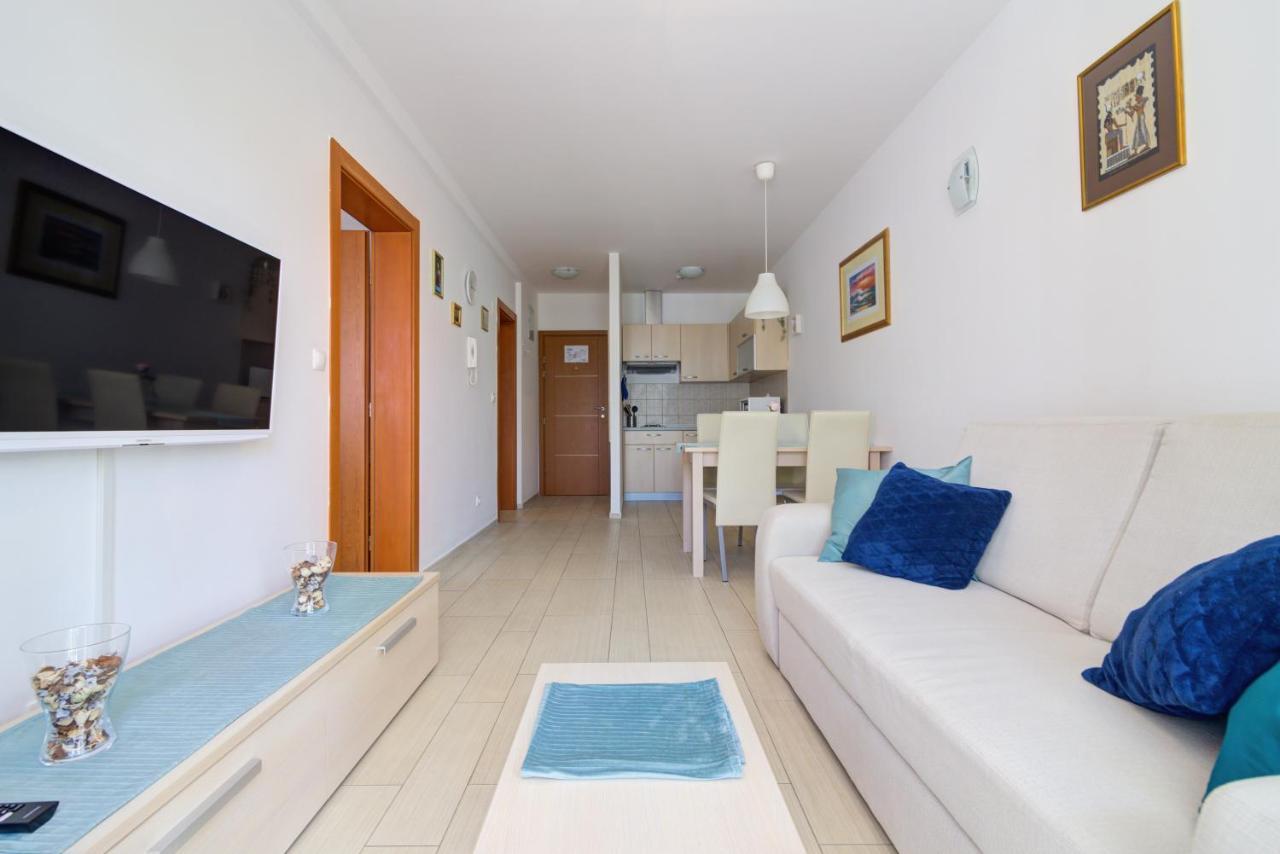 Modern Apartment เซลเซ ภายนอก รูปภาพ